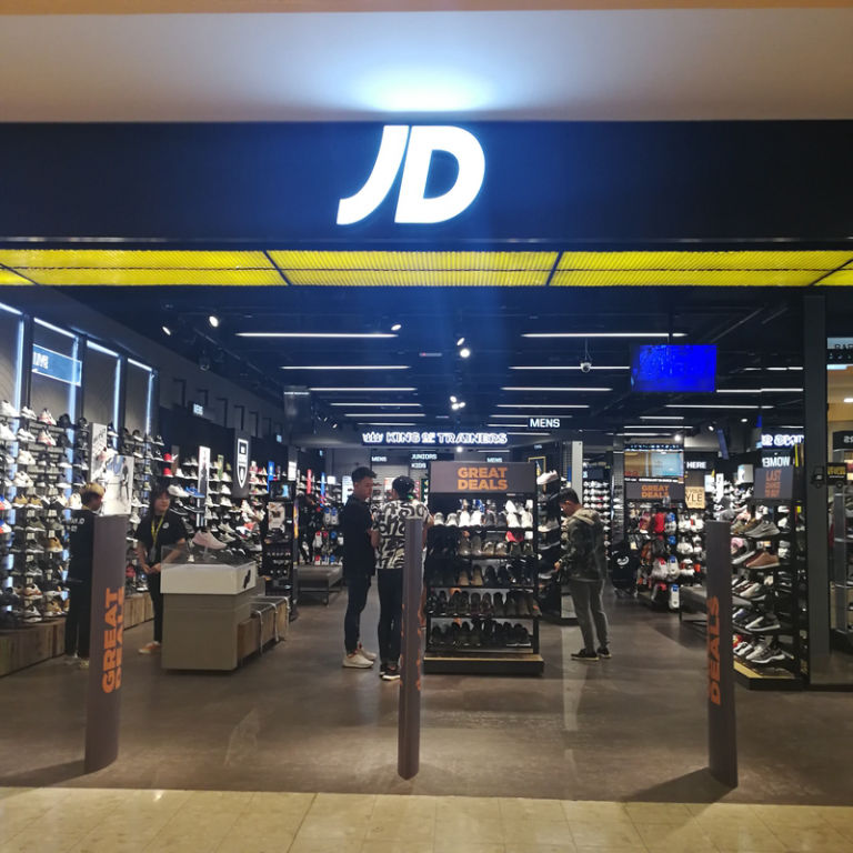 Sneakers, Shoes, Sports Fashion & Clothing - JD Sports Malaysia